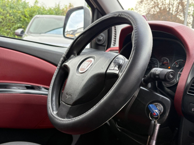 Fiat Doblo Doblo Doblò Emotion/4xTürer/5xSitzer