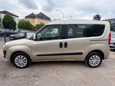 Fiat Doblo Doblo Doblò Emotion/4xTürer/5xSitzer