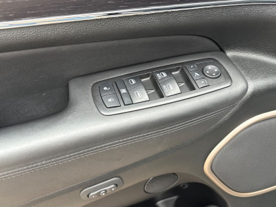 Jeep Grand Cherokee Grand Cherokee 3.0 CRD Summit/22Zoll/SRT OPTIK