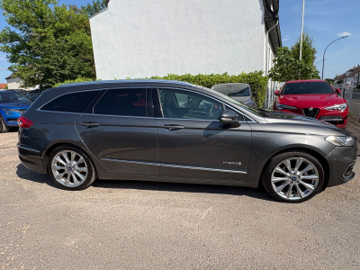 Ford Mondeo Mondeo Turnier Hybrid Vignale 138 KW