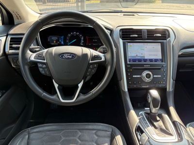 Ford Mondeo Mondeo Turnier Hybrid Vignale 138 KW