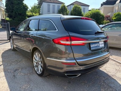 Ford Mondeo Mondeo Turnier Hybrid Vignale 138 KW