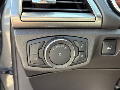 Ford Mondeo Mondeo Turnier Hybrid Vignale 138 KW
