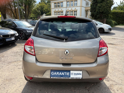 Renault Clio Clio III Night and Day/Automatik/66000 KM/