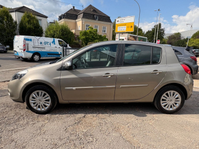 Renault Clio Clio III Night and Day/Automatik/66000 KM/