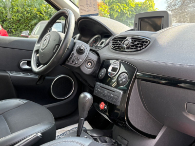 Renault Clio Clio III Night and Day/Automatik/66000 KM/