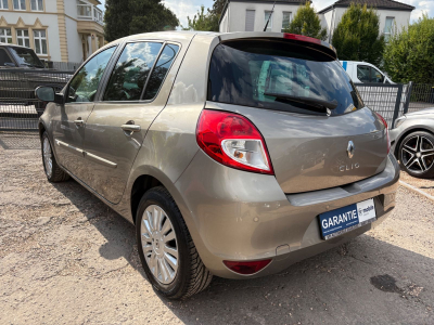 Renault Clio Clio III Night and Day/Automatik/66000 KM/