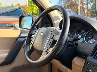 Land-Rover Freelander Freelander 2  TD4 150 PS  / AUTOMATIK /