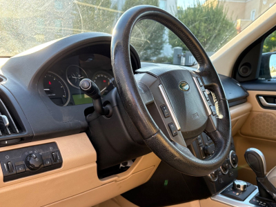 Land-Rover Freelander Freelander 2  TD4 150 PS  / AUTOMATIK /