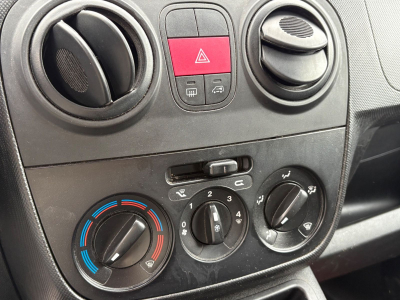 Citroën Nemo Nemo Niveau B/1.Hand/klima/Schiebetür