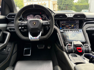 Lamborghini Urus Urus 4.0 V8 Autom./23Zoll/HEADUP/KERAMIK/NACHTSI