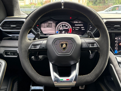 Lamborghini Urus Urus 4.0 V8 Autom./23Zoll/HEADUP/KERAMIK/NACHTSI