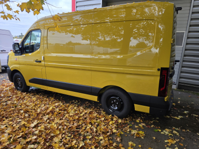 Renault Master 170 AT9 L2H2 LuftFeder./Holz/270°