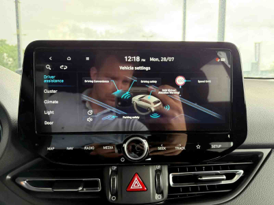 Hyundai i30 1.5 T-GDI 140 AT Go Plus