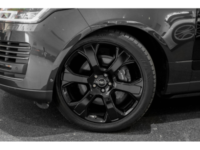 Land-Rover Range Rover Autobiography