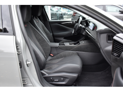 DS Automobiles DS4 1.5 BlueHDI Performance Line EAT8