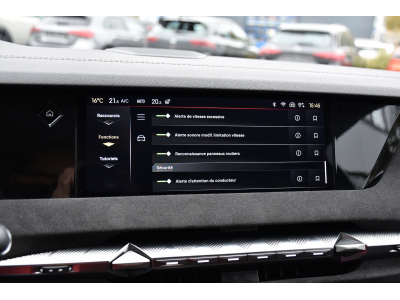 DS Automobiles DS4 1.5 BlueHDI Performance Line EAT8