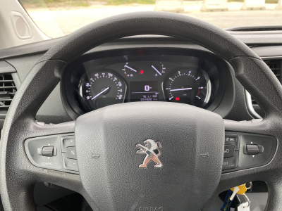Peugeot Expert 1.5Hdi 130 9 places Navi Apple CarPlay Camera AHK