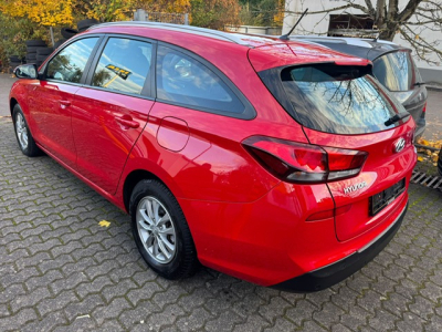 Hyundai i30 HYUNDAI I30 CW TEMPOMAT BLUETOOTH MFL