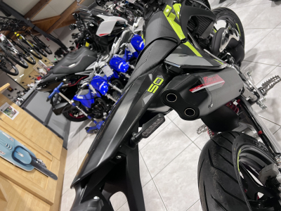 Fantic Motard 50 PERFORMANCE 2T
