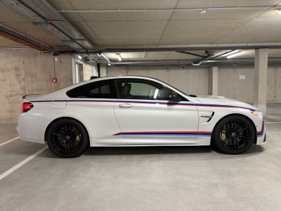 BMW M4 F82 COUPE / M PERFORMANCE/ MANHART/ CERAMIC