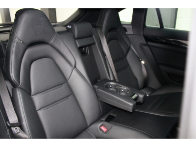 Porsche Panamera 4S E-HYBRID SPORT TURISMO |