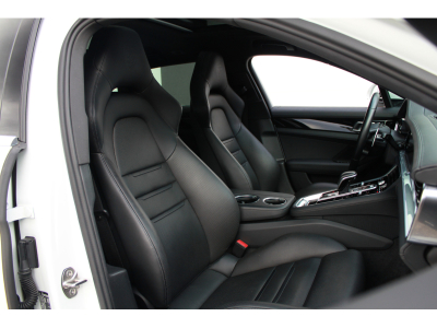Porsche Panamera 4S E-HYBRID SPORT TURISMO |