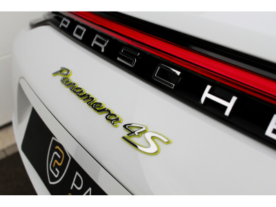 Porsche Panamera 4S E-HYBRID SPORT TURISMO |