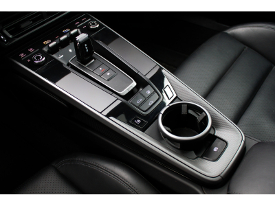 Porsche 911 (992) CARRERA