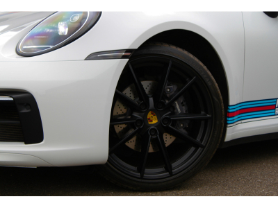 Porsche 911 (992) CARRERA