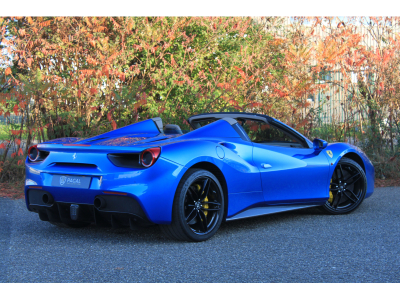 Ferrari 488 Spider | BLU CORSA | TORTORA | CARBON | LIFT