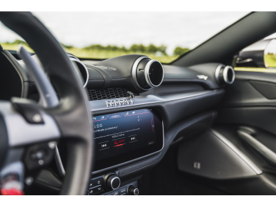 Ferrari Portofino HELE | CAMERA | JBL | TVA
