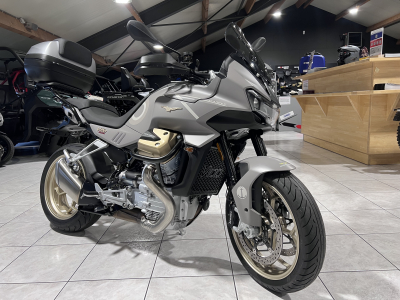 Moto Guzzi V 100 Marina