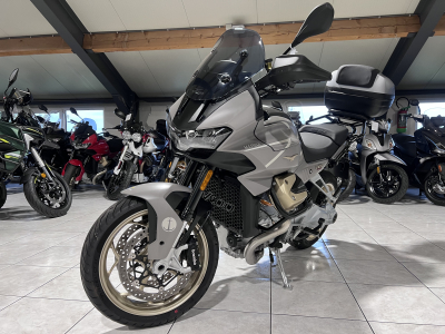 Moto Guzzi V 100 Marina
