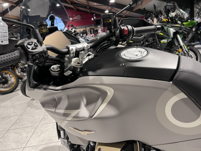 Moto Guzzi V 100 Marina
