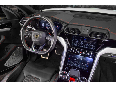 Lamborghini Urus V8 - BIANCO ICARUS METALLIC
