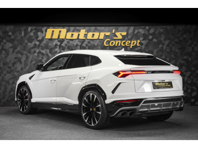 Lamborghini Urus V8 - BIANCO ICARUS METALLIC