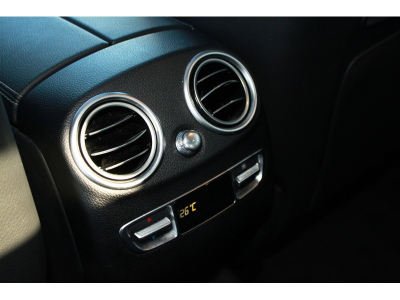 Mercedes-Benz GLC 300 de COUPE | BURMEISTER | 360° | ATTELAGE | PANO | ACC | HIC+ | VOLANT CHAUFFANT