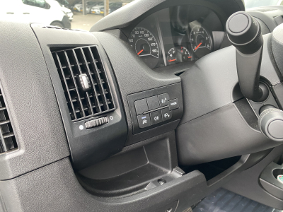 Citroën Jumper 2.2 Hdi 140 3.200km !! caisse avec Hayon