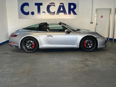 Porsche 991 911 Targa 4 GTS - 20