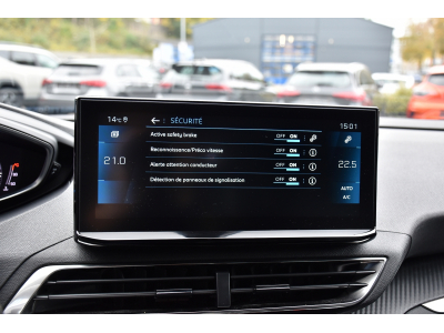 Peugeot 5008 1.2 PureTech Allure EAT8