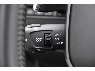 Peugeot 5008 1.2 PureTech Allure EAT8