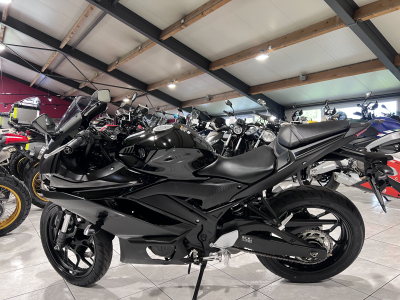 Yamaha YZF-R3 