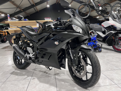Yamaha YZF-R3 