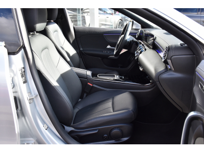 Mercedes-Benz CLA 180 CDI Progressive 8G-DCT
