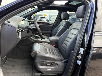 Volkswagen Touareg R 4Motion eHybrid/ ERGO CONFORT/VIRTUAL/PANORAMA