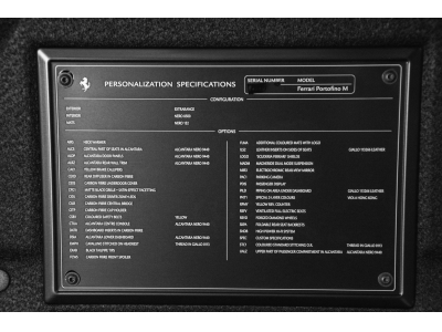 Ferrari Portofino M / EXTRARANGE - VIOLA HONG KONG