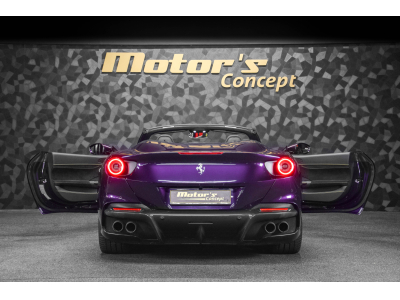 Ferrari Portofino M / EXTRARANGE - VIOLA HONG KONG