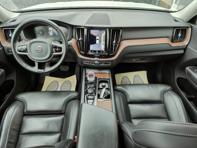 Volvo XC60 T8 TWIN ENGINE AWD PHEV CARPLAY CUIR SUSPENSIONS PNEU
