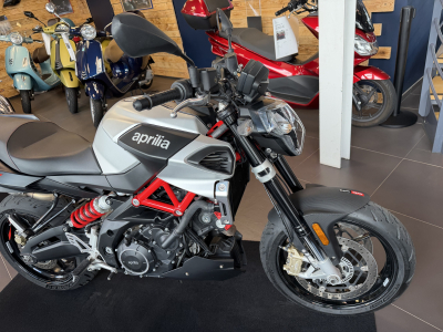 Aprilia Shiver 900 R